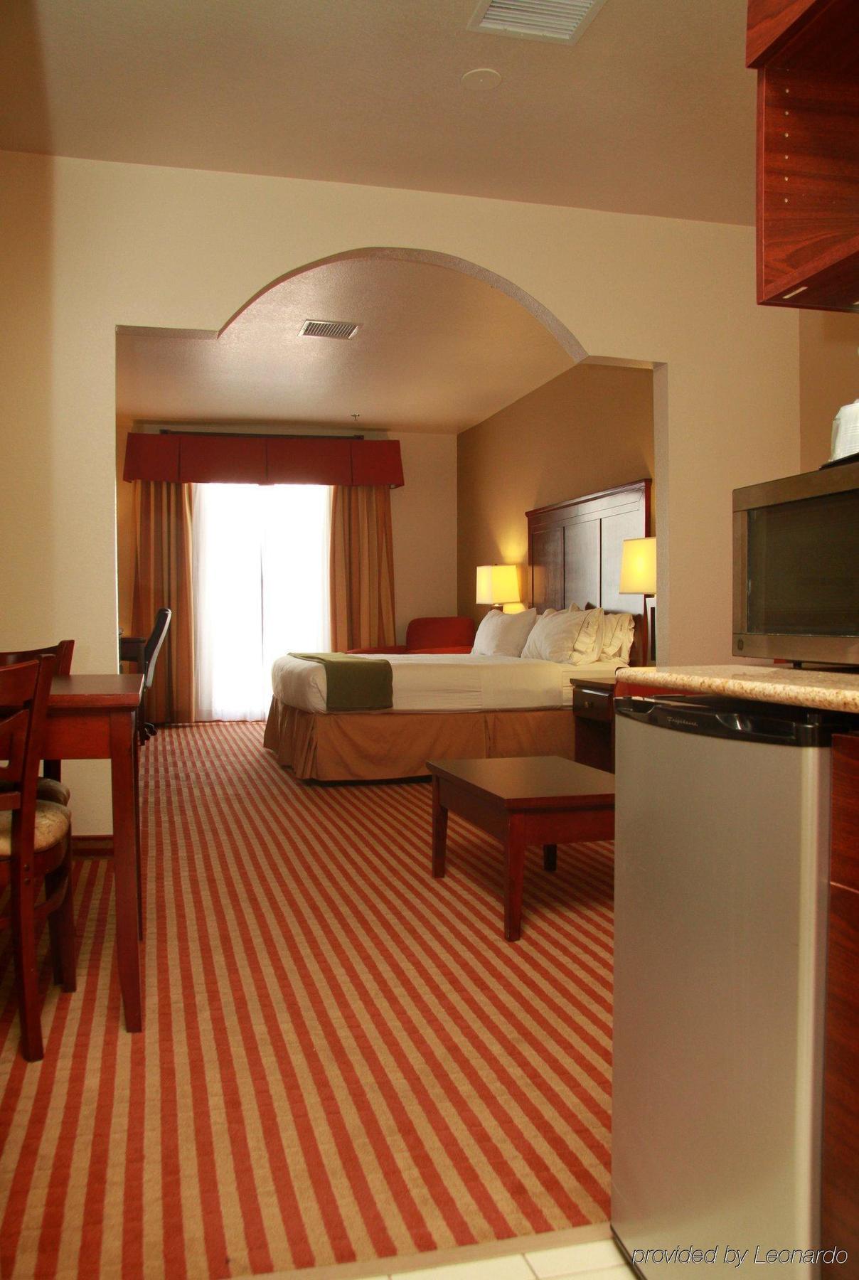 Holiday Inn Express Hotel & Suites Amarillo South By Ihg Exterior foto